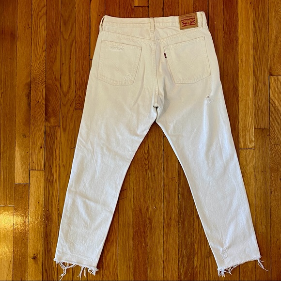 Levi's Wedgie Icon Fit in Vintage Chalk 30 - Picture 3 of 11